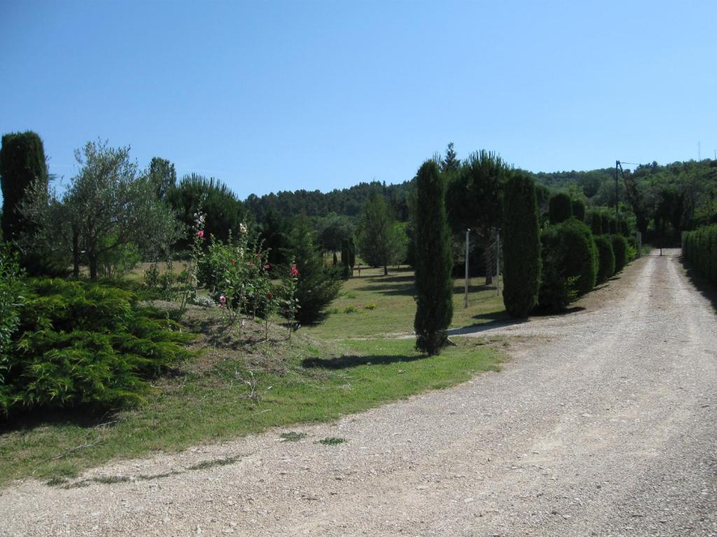 Апартаменты La Bastide Des Raisins Апт Экстерьер фото